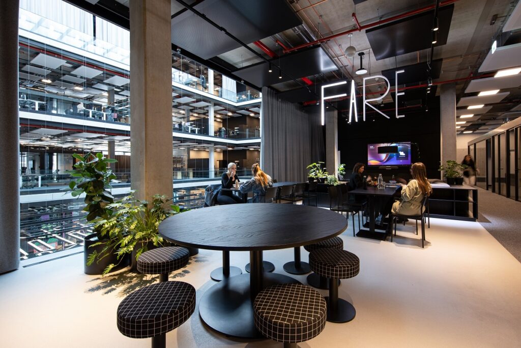 230129_SP_Website_Shooting_HoC_016